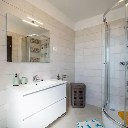 Lush In Sv Lovre Labinski With Private Pool