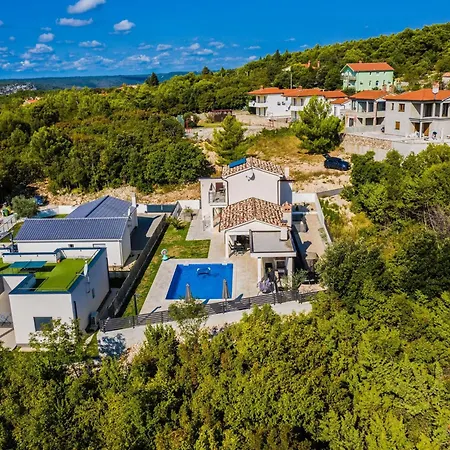Lush In Sv Lovre Labinski With Private Pool